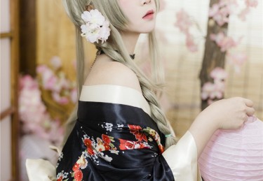 【麻豆app官网版】悄悄情话集：记录明星私会时那句“请别走”的低语，激起网友共鸣