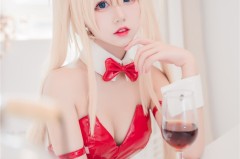 海角社区在线情意低语：低语中散发的温柔，令人仿佛置身于浪漫梦境